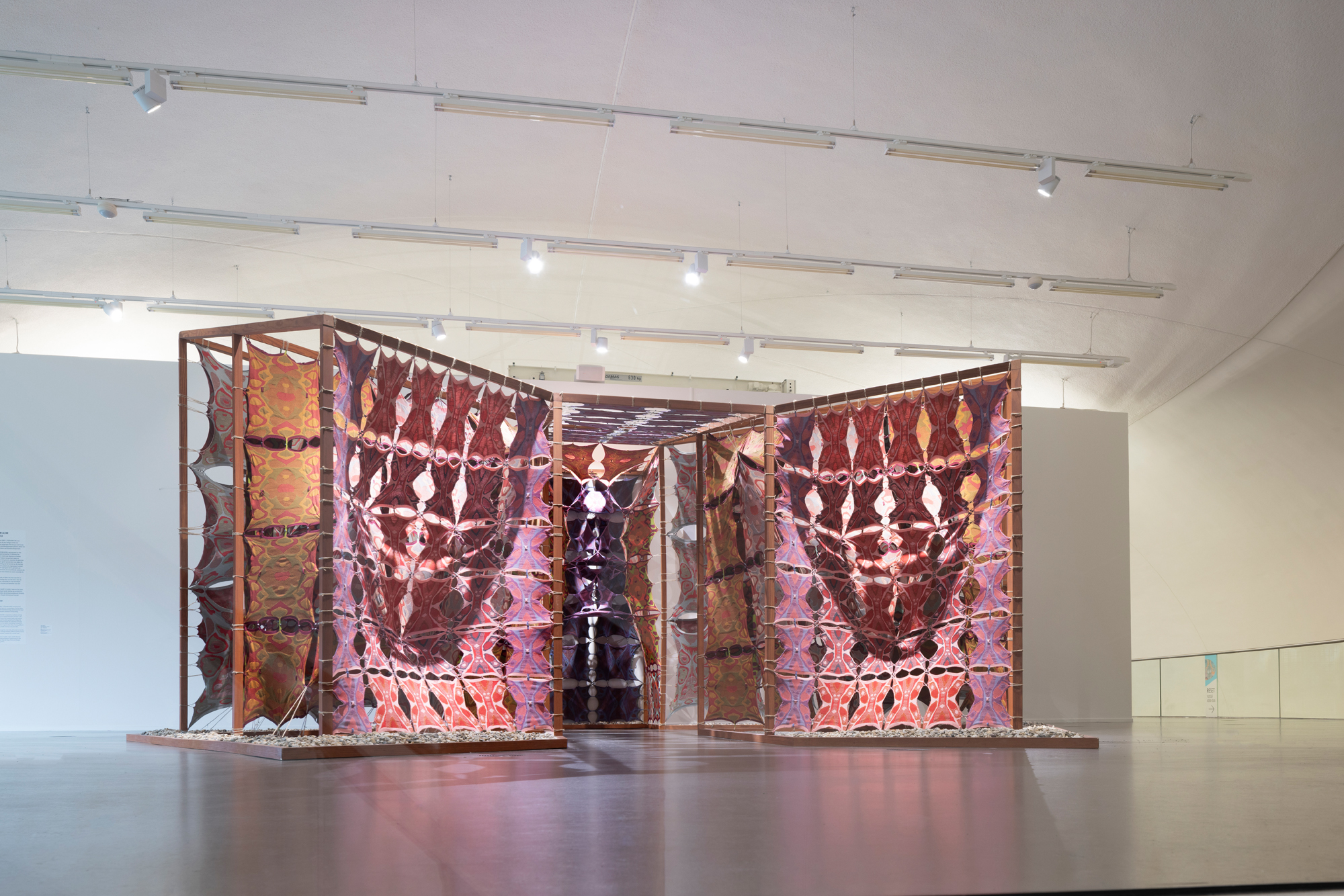 Yussef Agbo-Ola - DAKU : 3 PHLOEM ALTAR (2024)